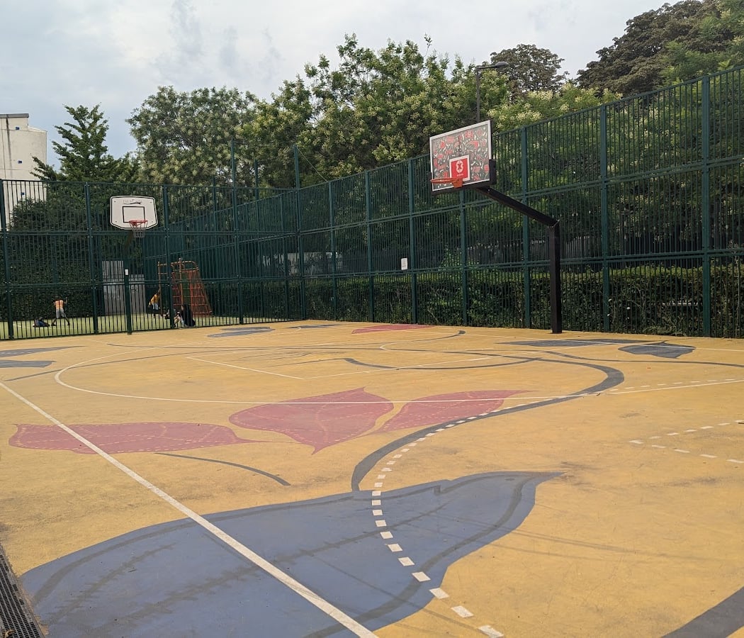 Terrain de basket 2